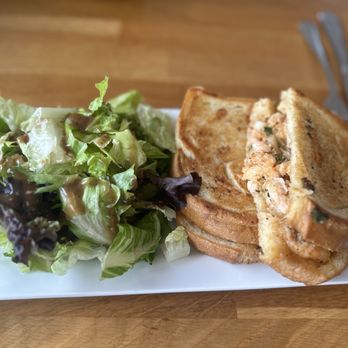 Zelda's on the Beach signature dishes Huevos Rancheros
Mahi Mahi Sandwich
Scrambled Eggs With Cheese & Potatoes